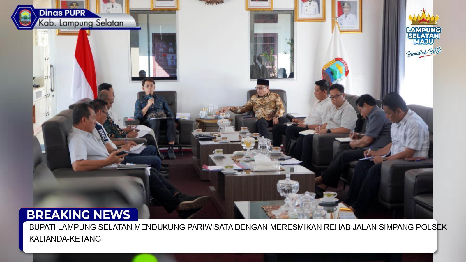 BUPATI LAMPUNG SELATAN MENDUKUNG PARIWISATA DENGAN MERESMIKAN REHAB JALAN SIMPANG POLSEK KALIANDA-KETANG
