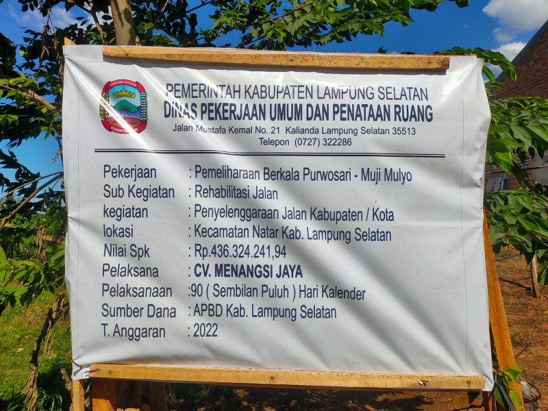 Kegiatan PUPR Lampung Selatan = TInjauan Pekerjaan Oleh Kepala Dinas